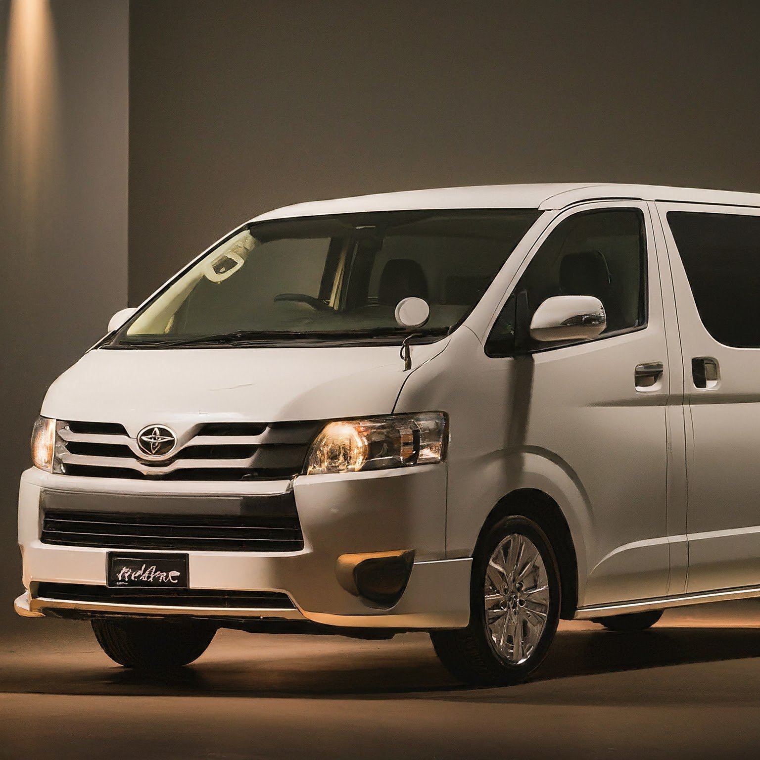 Rental Mobil Toyota Hiace -