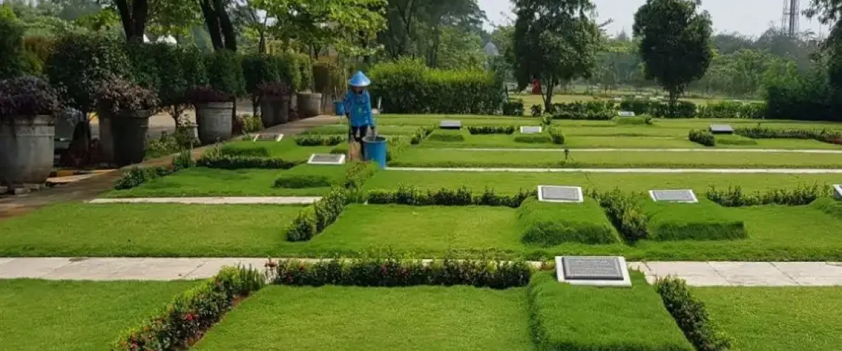 hukum-membersihkan-makam